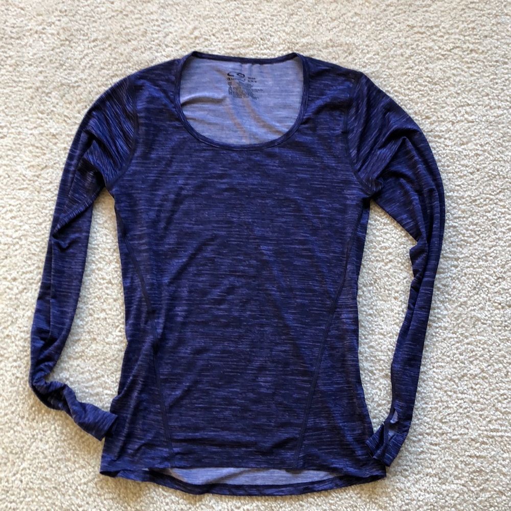 *SOLD* Women’s ultra thin base layer with thumbies.